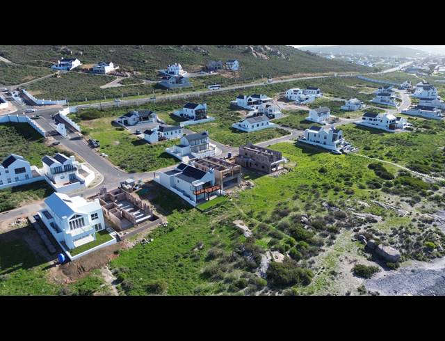 292M² VACANT LAND FOR SALE IN ST HELENA VIEWS